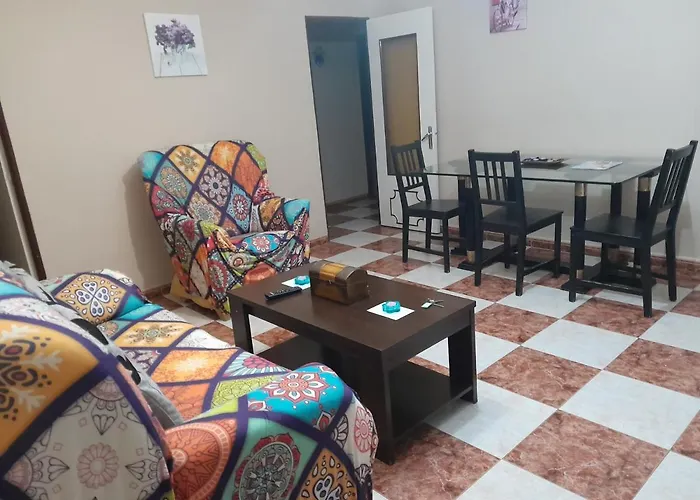 Disfruta De Un Barrio Tranquilo