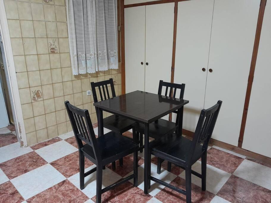 Disfruta De Un Barrio Tranquilo * Alcalá de Guadaira